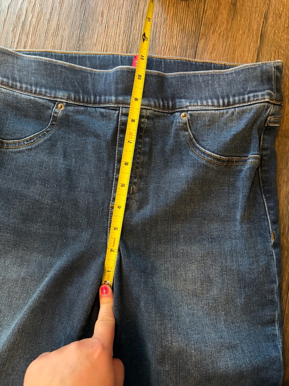 Women’s Spanx Jeans Pull On Distressed Minimalist Skinny Ankle Stretch Size M - Picture 5 of 9